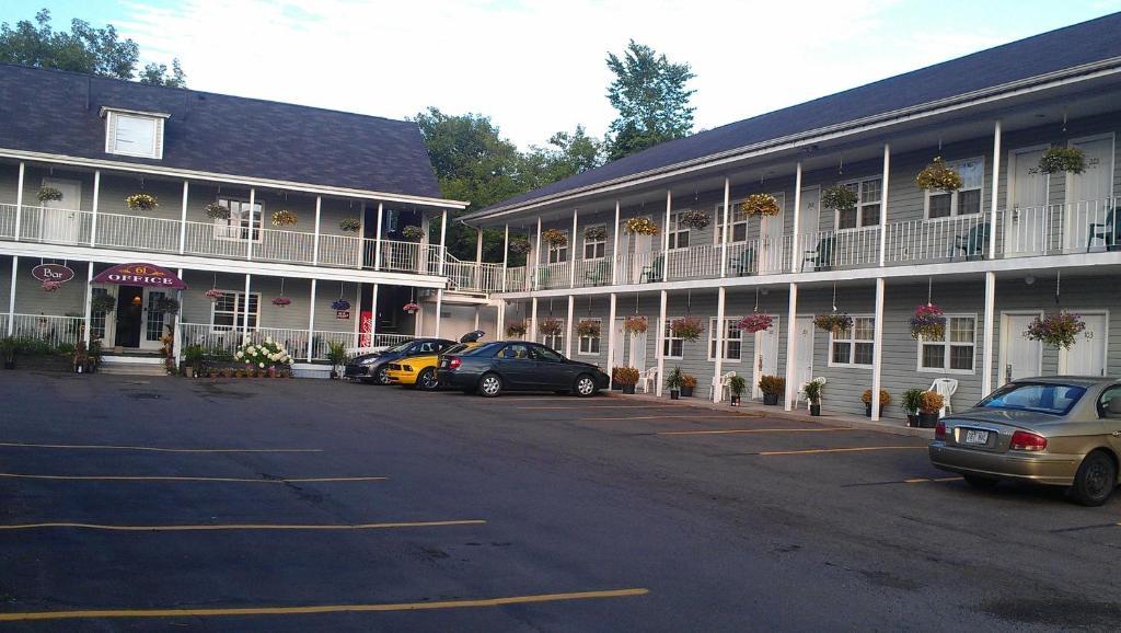 Midtown Motel & Suites Moncton Extérieur photo